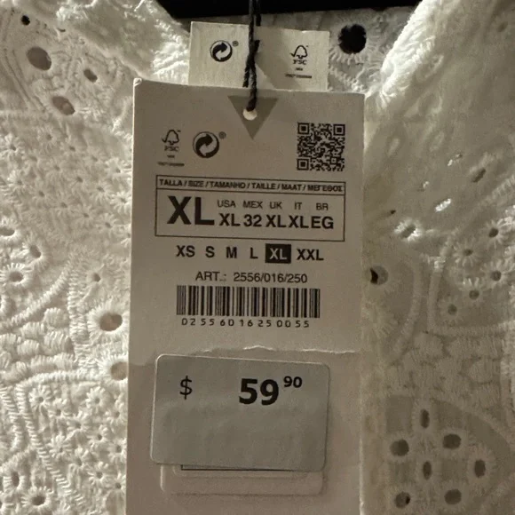 Zara Ivory Eyelet Lace Blouse - Picture 3 of 5